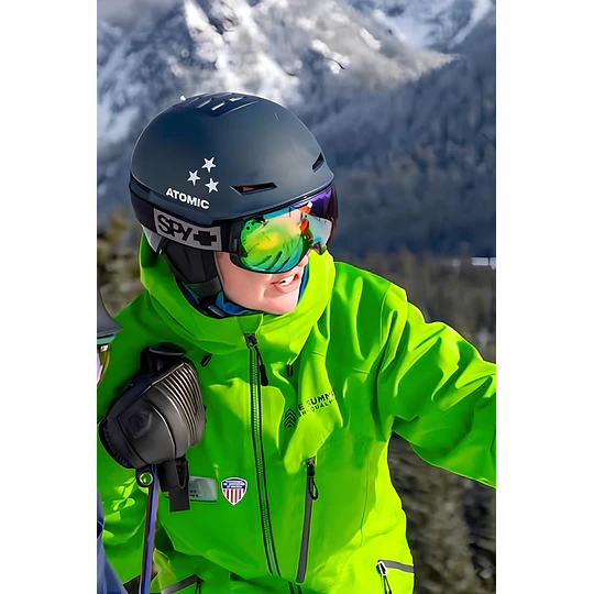 Chaqueta de nieve marca Under Armour, modelo Hardshell (equipamiento técnico)