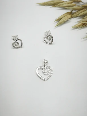 conjunto corazón con caracol 