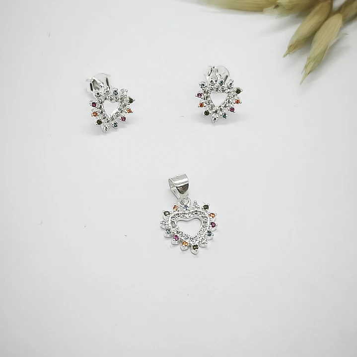 colgante corazón con circón  1