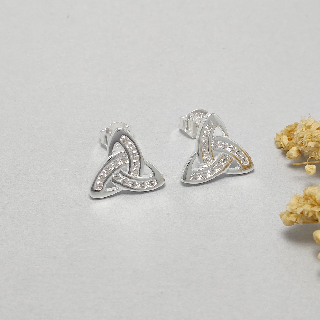 Aro Pegado Triqueta 1