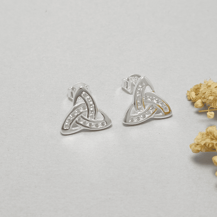 Aro Pegado Triqueta 1