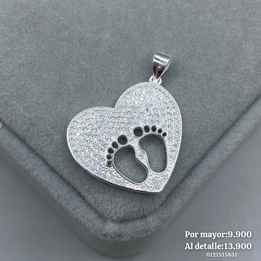 Colgante Pie de bebé  1