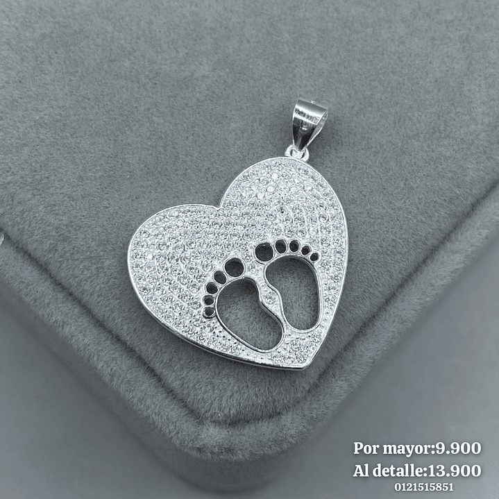 Colgante Pie de bebé  1