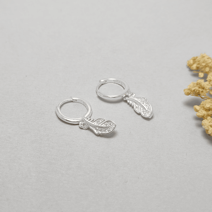 Argolla Huggies Pluma 1