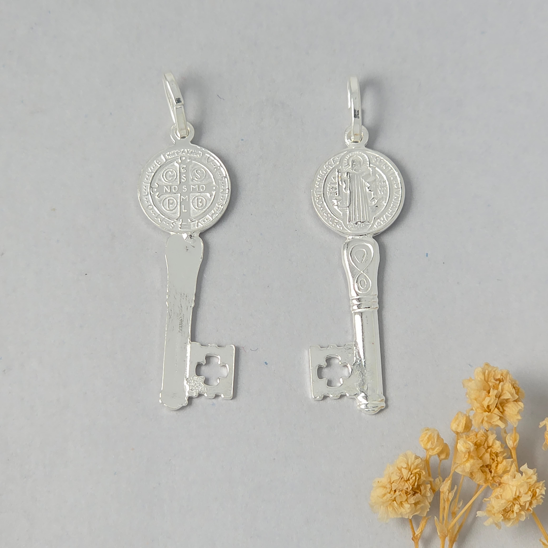 Colgante Llave de San Benito 1
