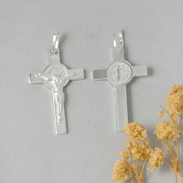 Colgante Cruz de San Benito 1