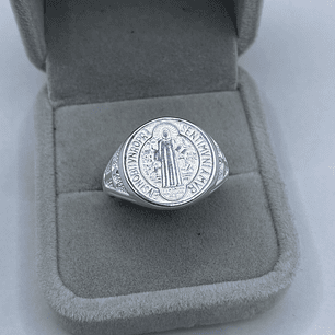 Anillo San Benito