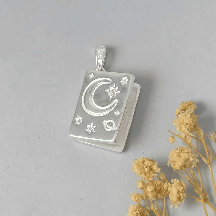 Colgante Relicario Luna 2