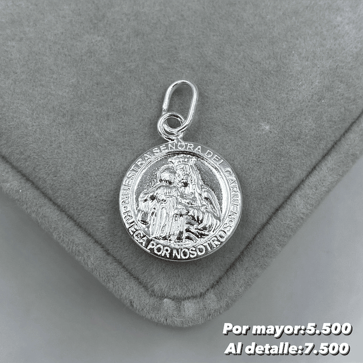 Colgante Virgen del carmen 1