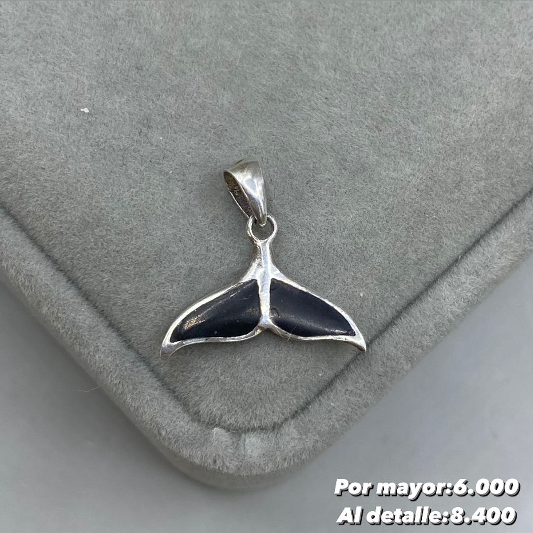 Colgante Cola de Ballena 1