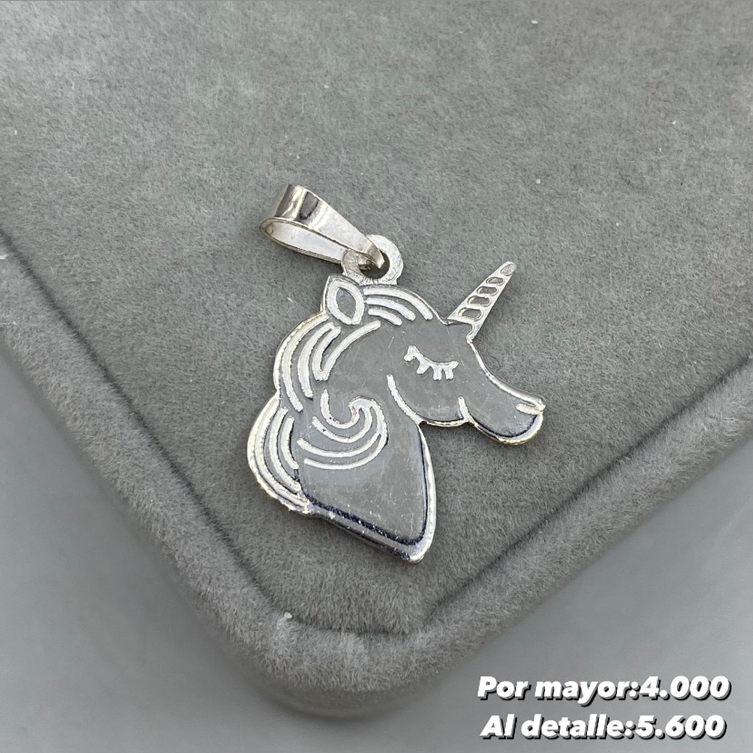Colgante Unicornio  1