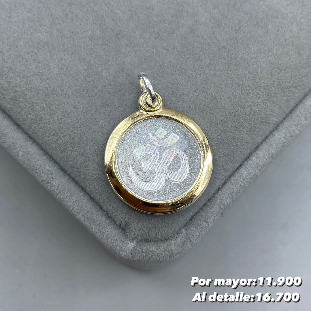 Colgante Om Plata con oro 1