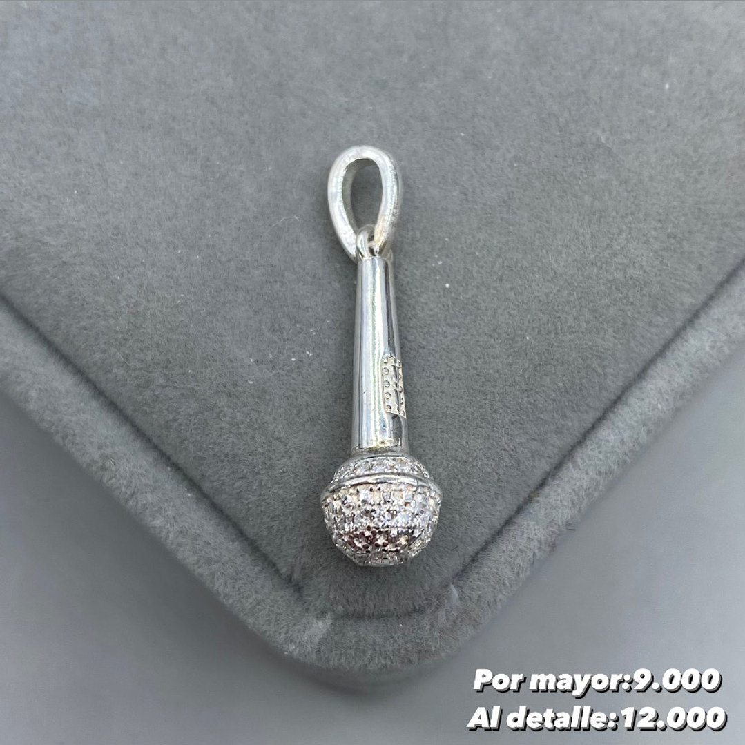 Colgante Micrófono  1