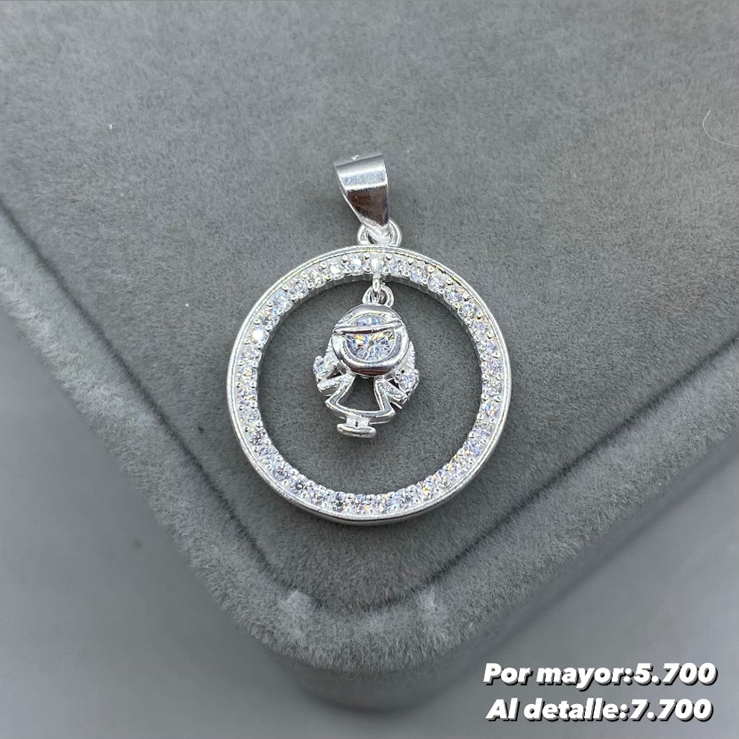 Colgante Niña 1