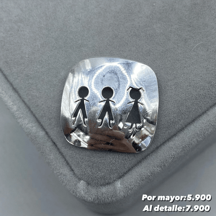 Colgante 2 Niños 1 Niña 1