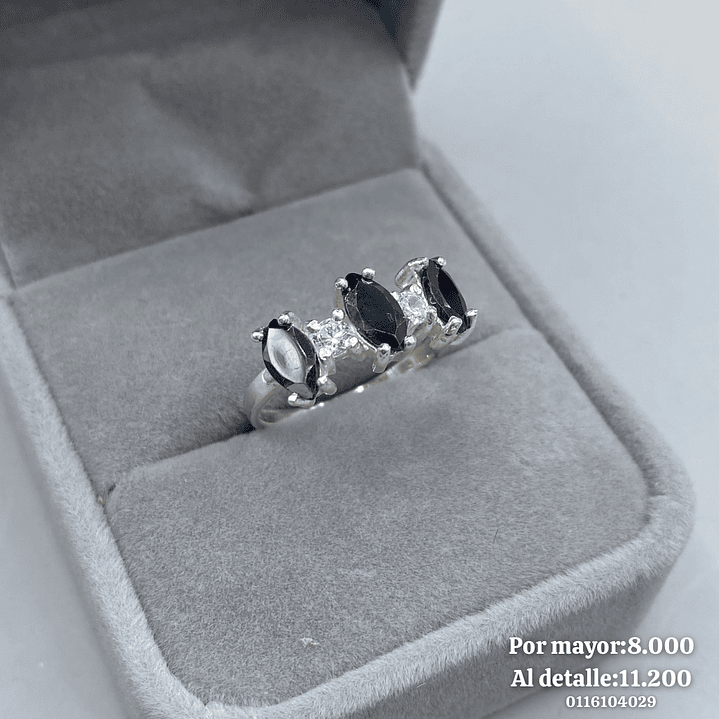 Anillo Medio Cintillo 2