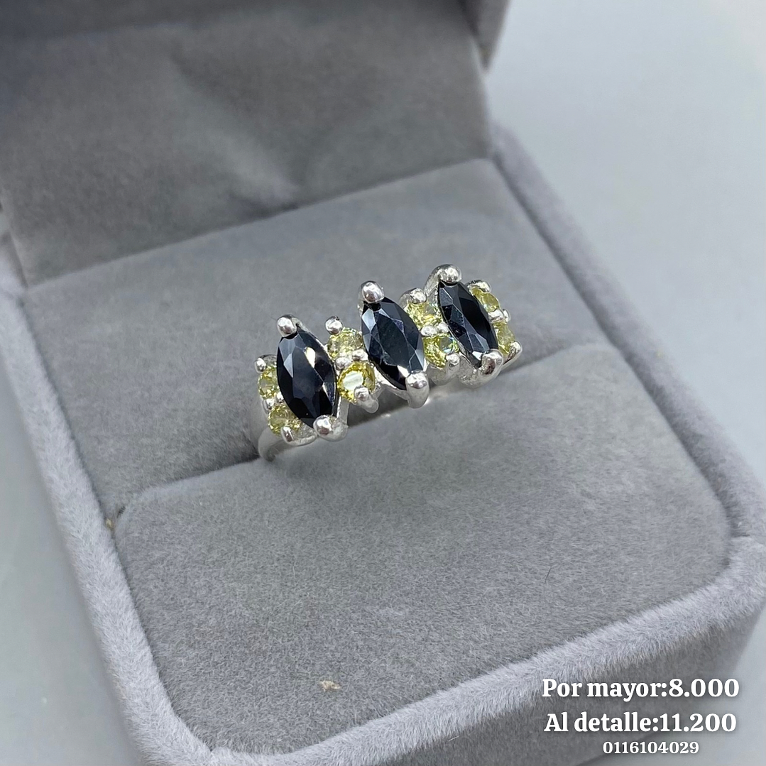 Anillo Medio Cintillo 3