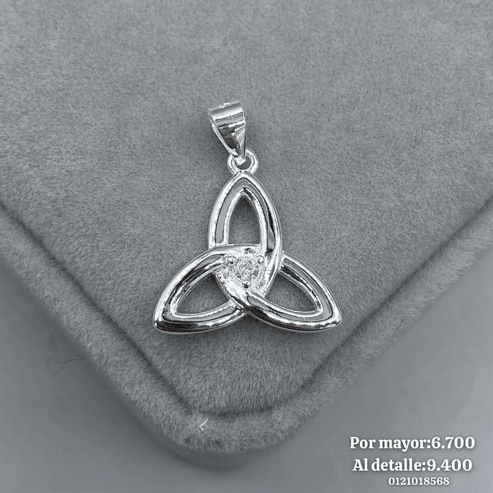 Colgante Triqueta 1