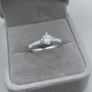 Anillo Solitario 
