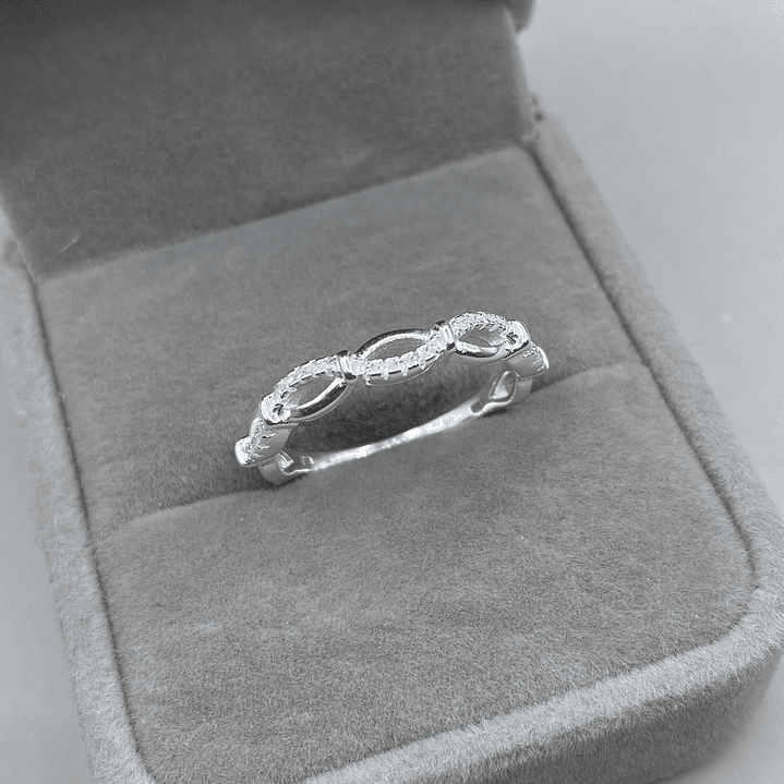 Anillo Medio Cintillo Microcircon  1