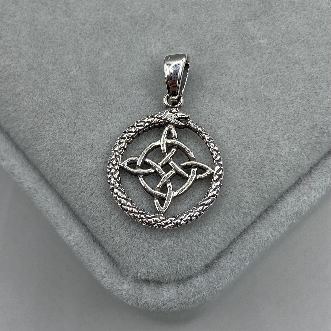 Colgante Nudo de Bruja 1