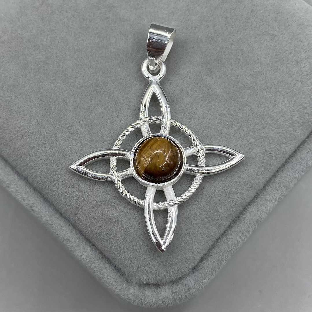 Colgante Nudo de Bruja 1