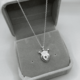 Collar Corazón/Corona