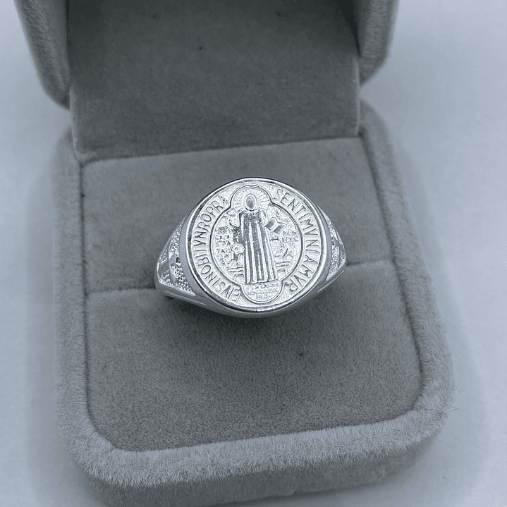 Anillo San Benito 1