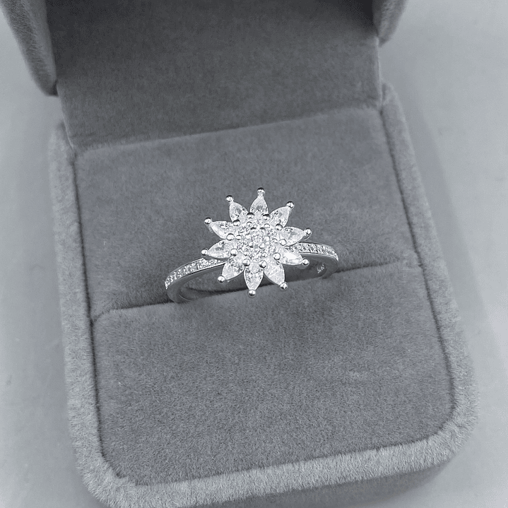 Anillo Flor Antiestrés  2