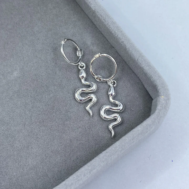 Argolla Huggie Serpiente 1