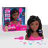 Barbie Fashionistas Cabeza de peinado de 8 pulgadas, marrón oscuro, 20 piezas incluyen accesorios de peinado, peinado para niños, por Just Play