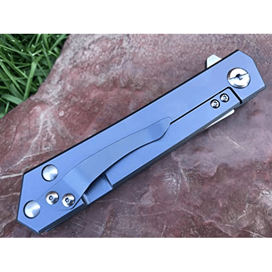 Tactical Gearz Solid TC4 Titanium Titanium EDC Plegador de bolsillo Cuchillo, santo! Razor Sharp CPM-D2 Acero Tanto Blade! ¡Incluye la vaina! (Midnight Blue)