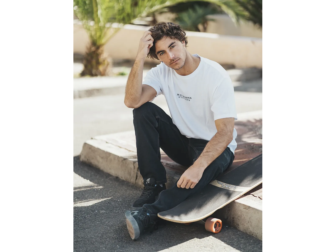 Polera Mc Nekodu Blanco Hombre Maui And Sons 2