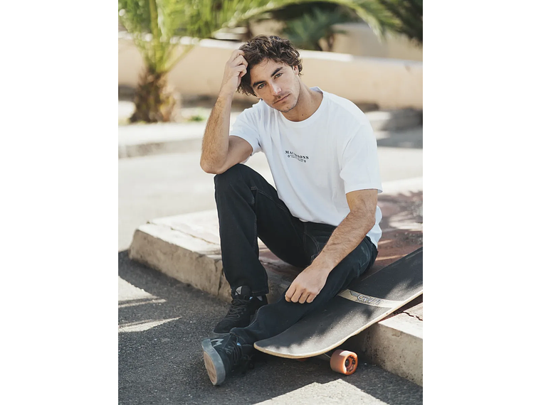 Polera Mc Nekodu Blanco Hombre Maui And Sons 2