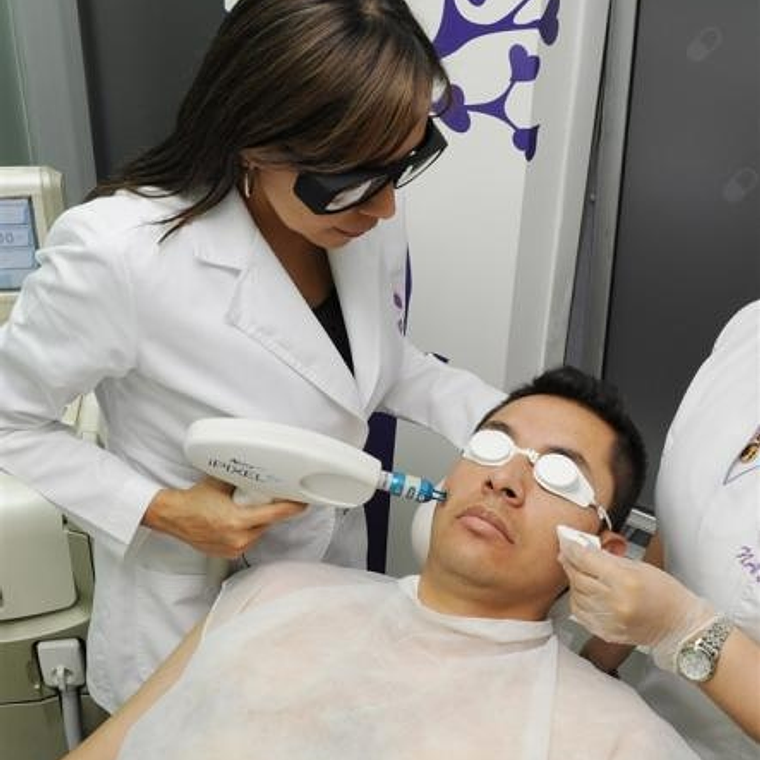 100 Toallas Desechables 75x100 cm Spunlace 2