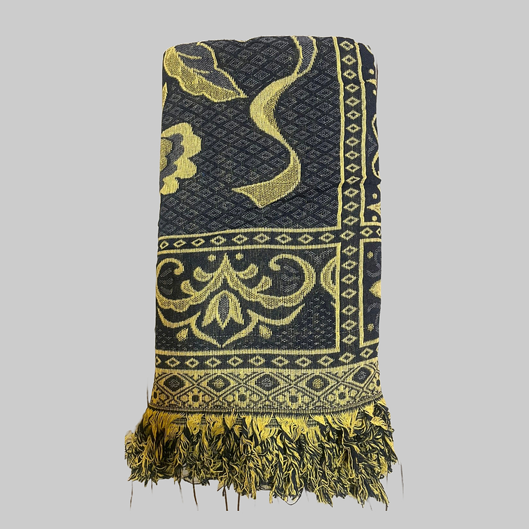 Chal de hilo sobre cama 2.0 x 1.5 mt 3