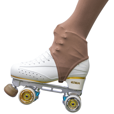 Panty con estribo al detalle