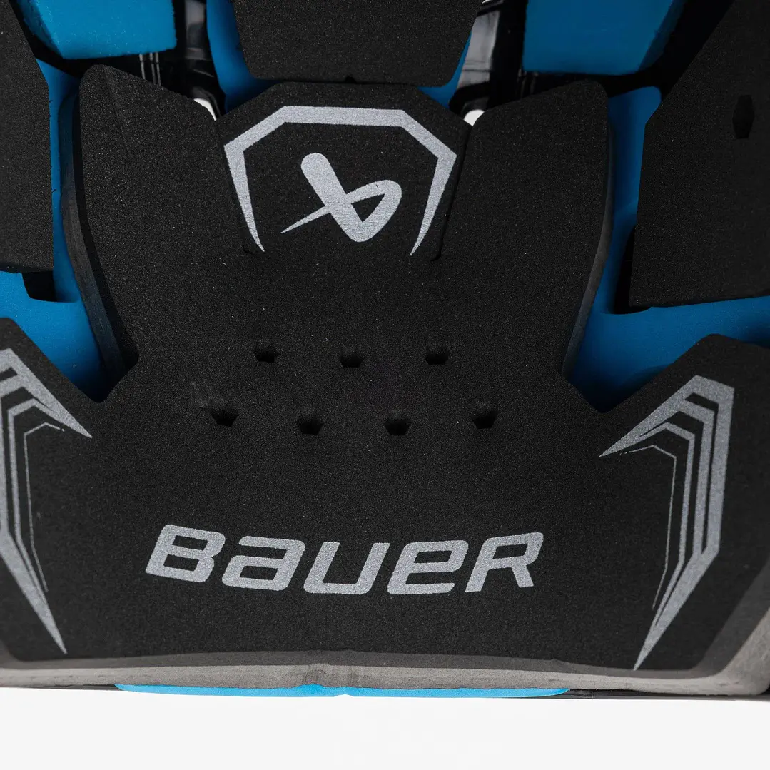 Casco Bauer  RE-AKT 55 con rejilla 9
