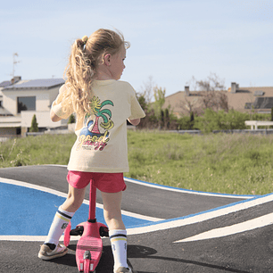 Camiseta infantil 'Good Energy' - Ropa divertida para niños