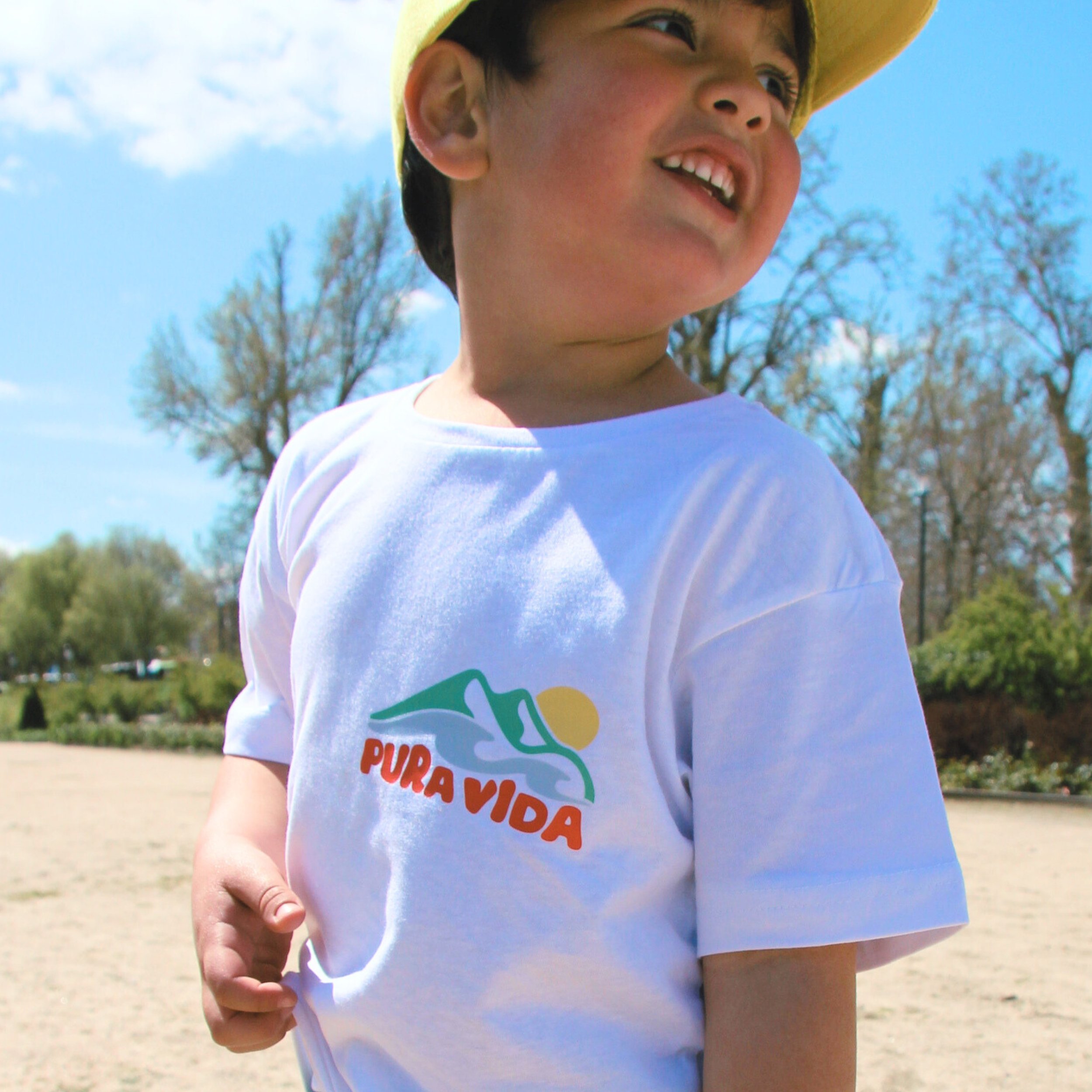 Camiseta infantil 'Pura Vida' - Ropa alegre y con estilo 2