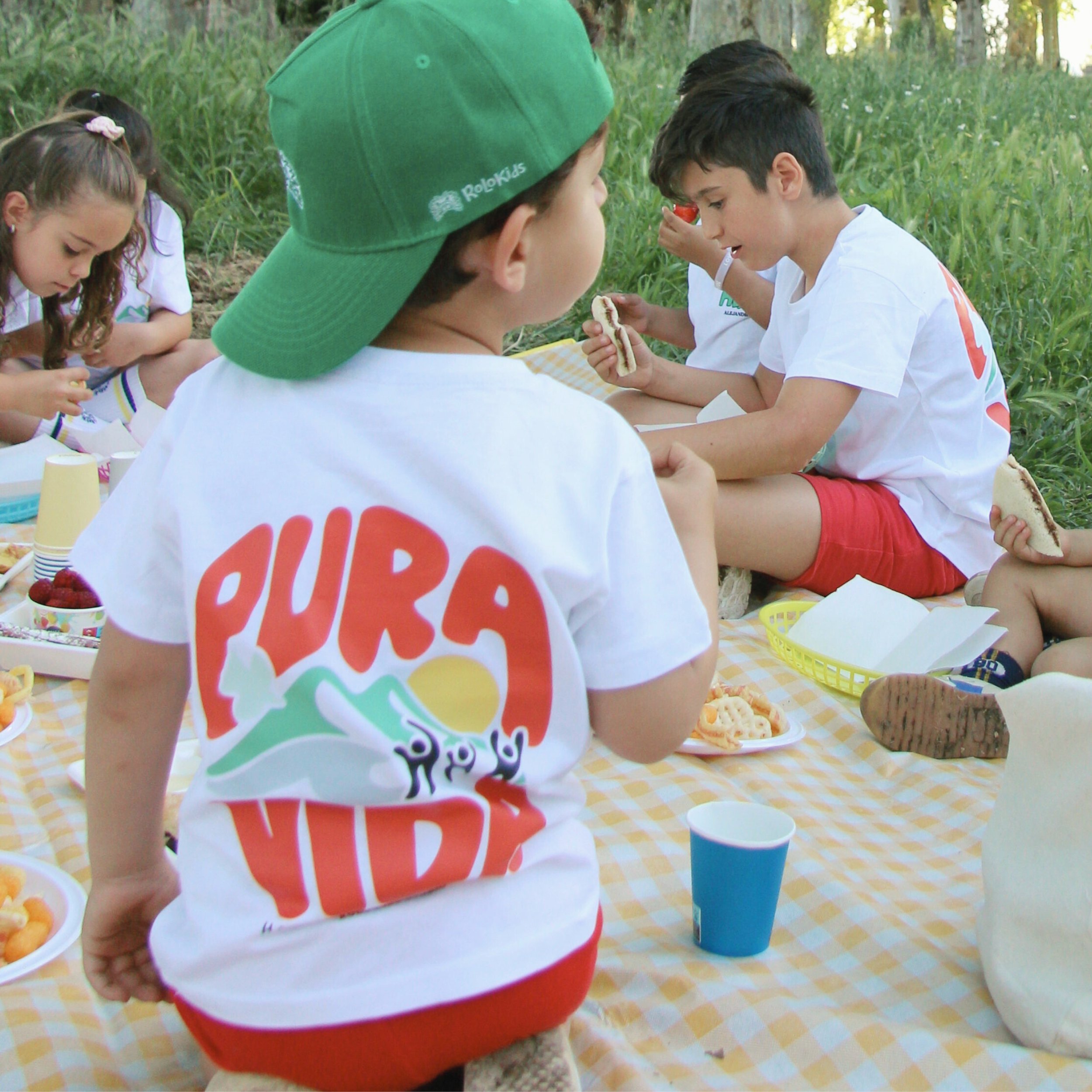Camiseta infantil 'Pura Vida' - Ropa alegre y con estilo 3