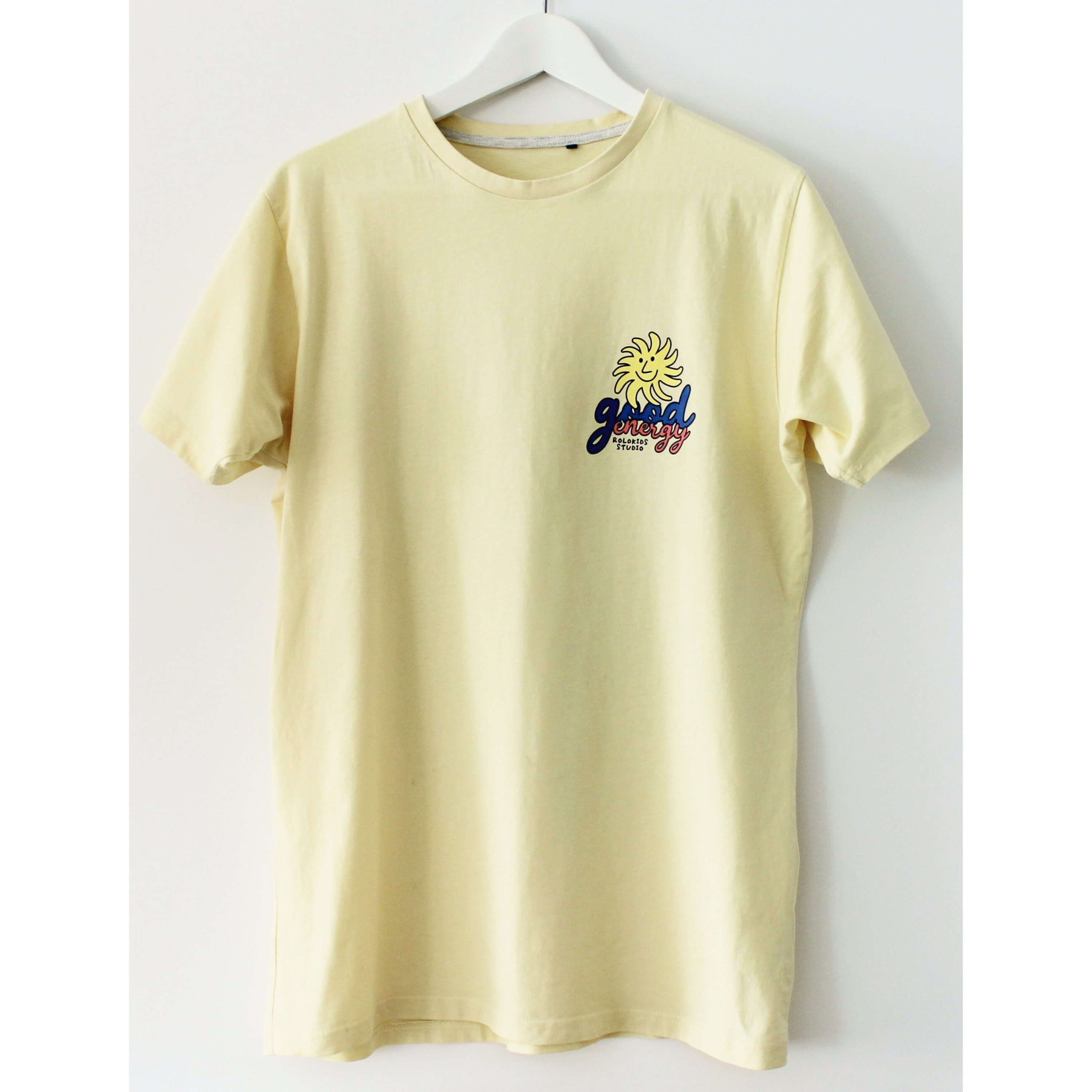 Camiseta algodón 'Good Energy' – Moda con actitud para adultos 3