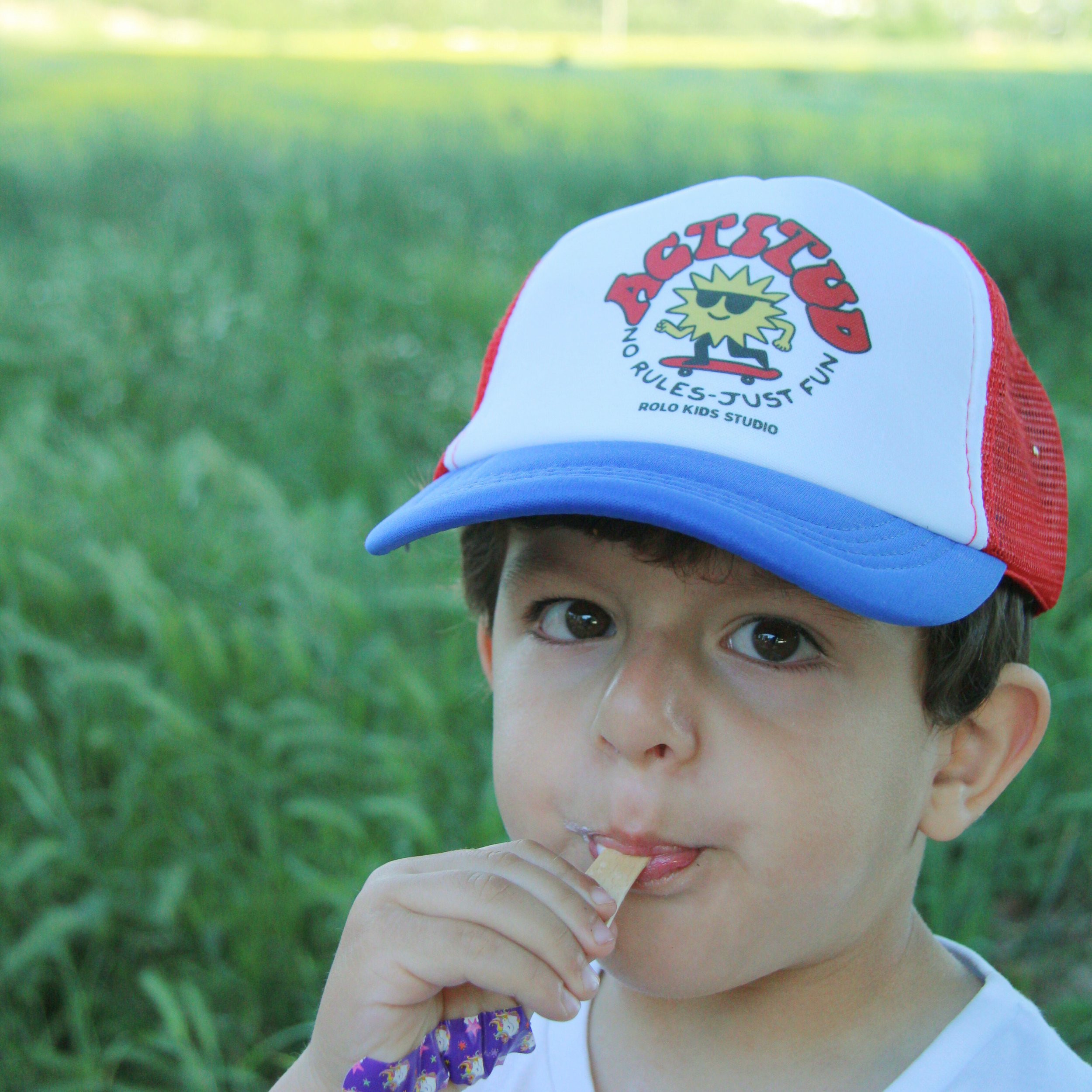 Gorra infantil 'ACTITUD' - Moda divertida para niños 1