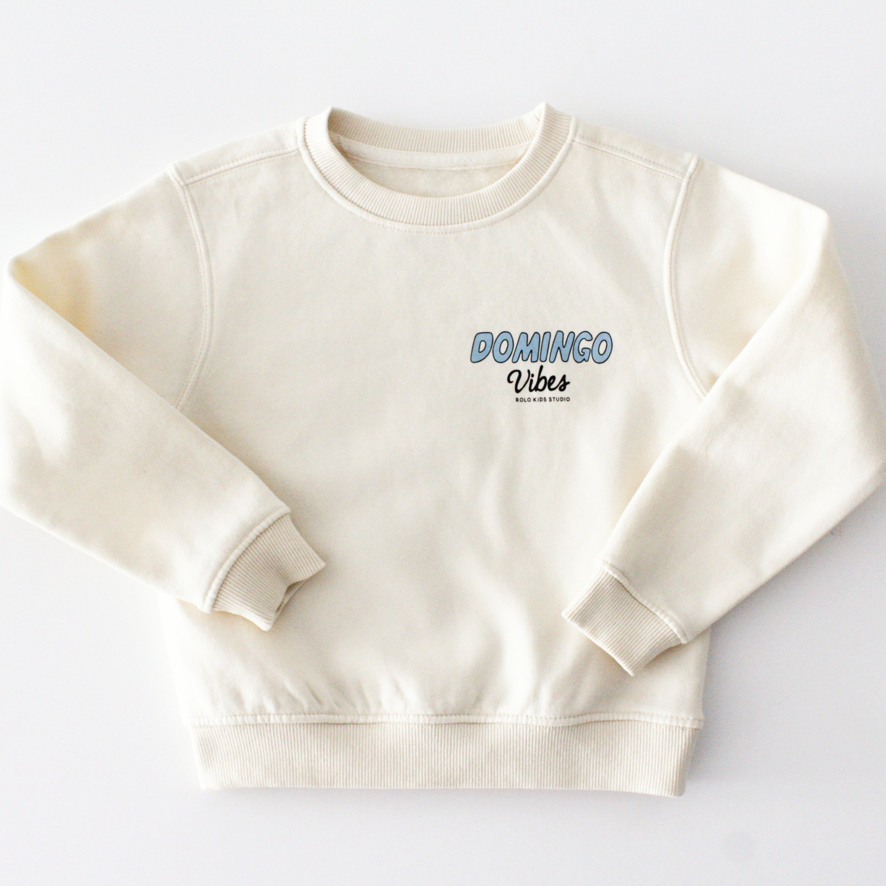 Sudadera infantil 'Domingo Vibes' – Ropa para días en familia 2
