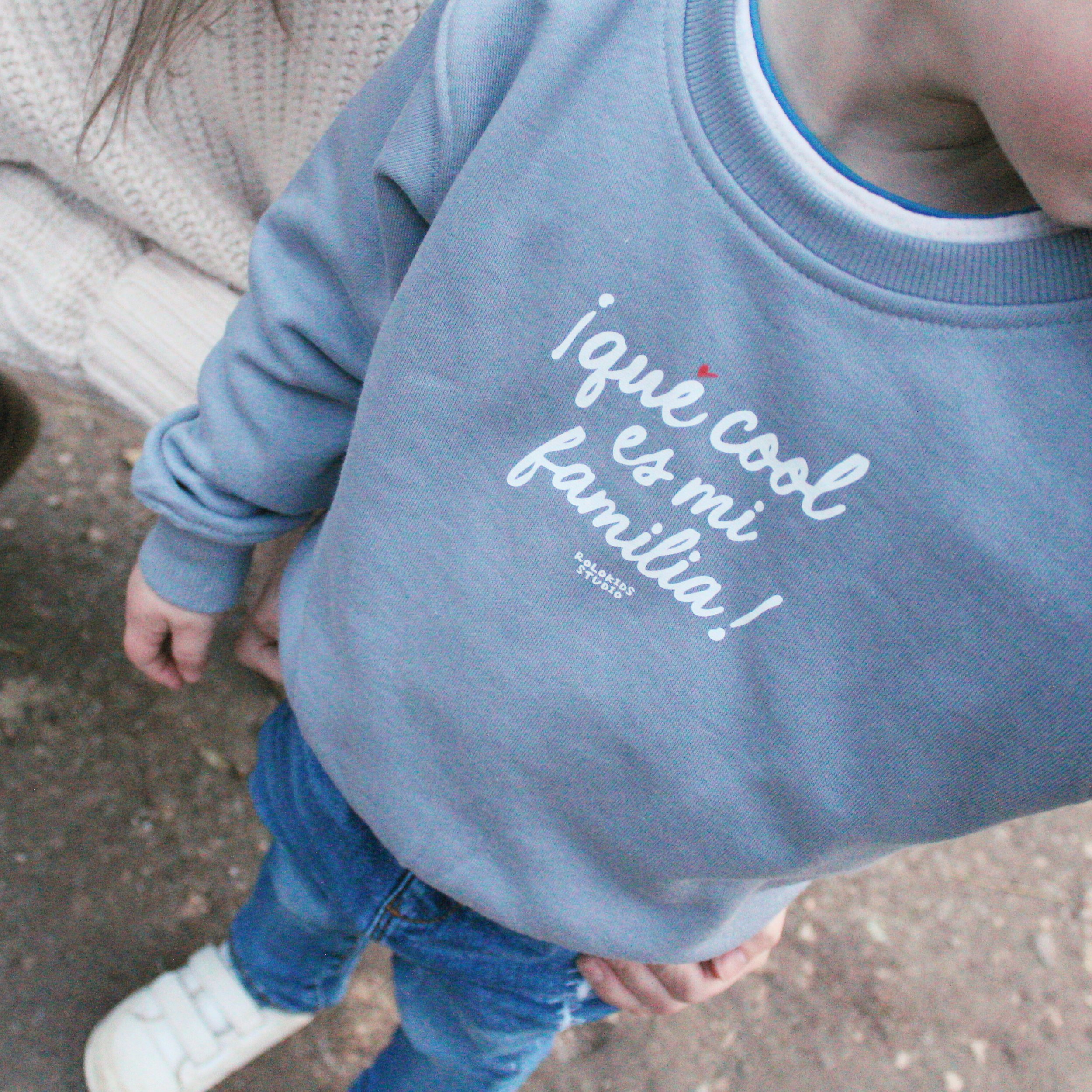 Sudadera infantil '¡Qué cool es mi familia!' – Ropa con mensaje familiar 4