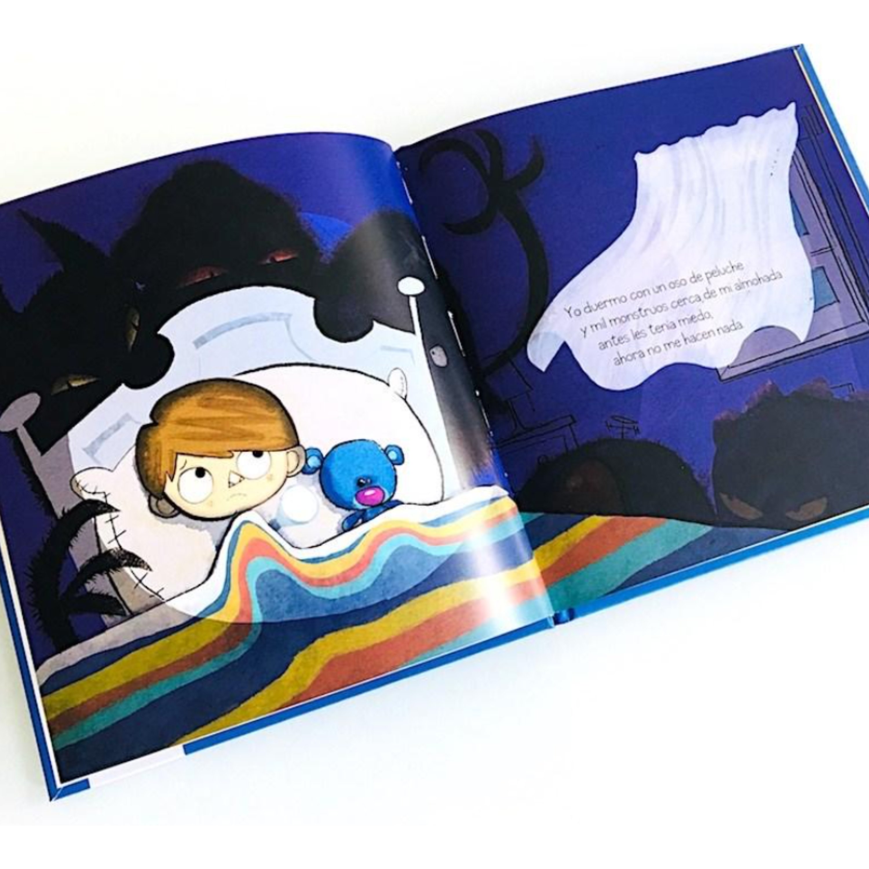 Yo duermo con un oso - Cuento ilustrado infantil para vencer miedos 2