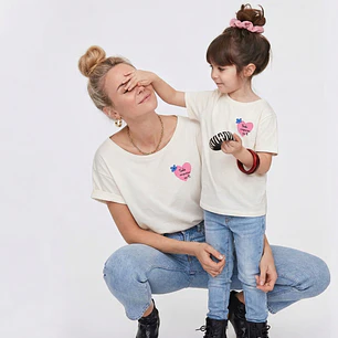 Camisetas a juego mamá + mini 'Todo empieza en ti'