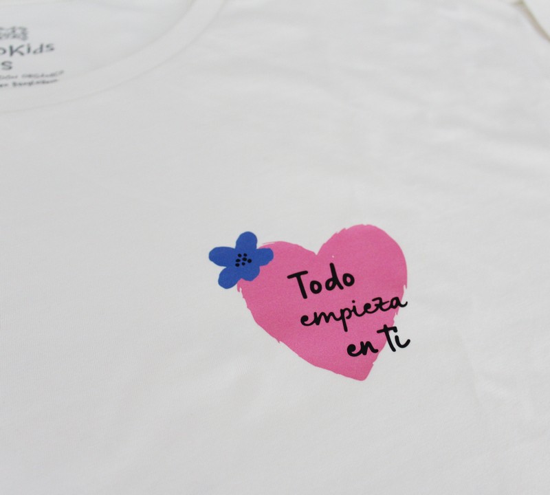 Camiseta infantil orgánica 'Todo empieza en ti' 6