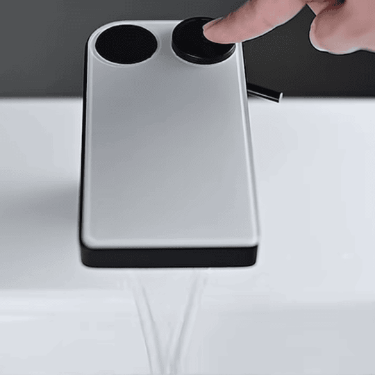 GRIFO LUJO AQUAJET NEGRO CON BLANCO