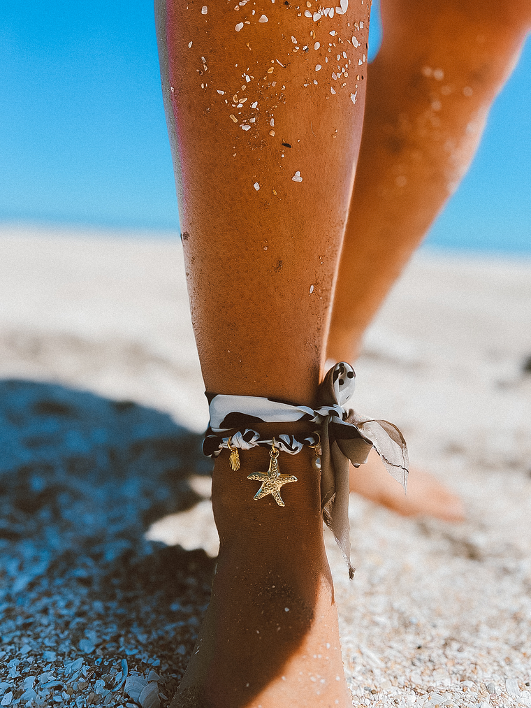 Collar tela print blanco 4